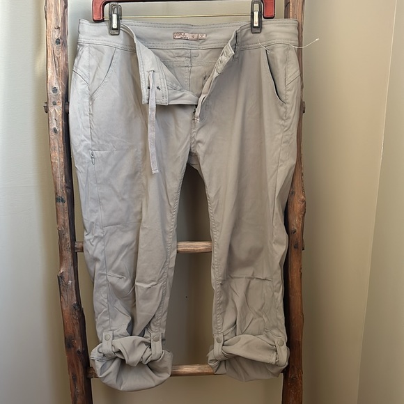 NWOT Prana Halle Pants Convertible Utility Pant Size 12 - Picture 11 of 14